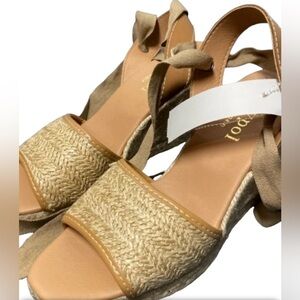 Maypol Shoe Size 40 Tan Raffia Leather Open Toe Wedge Wrap Ankle Strap Shoes